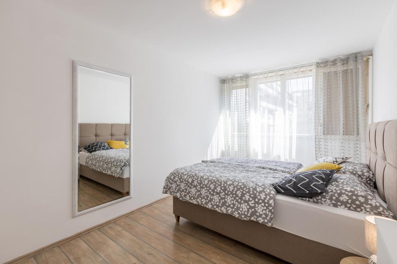 Sunny City Apartment Сплит Экстерьер фото